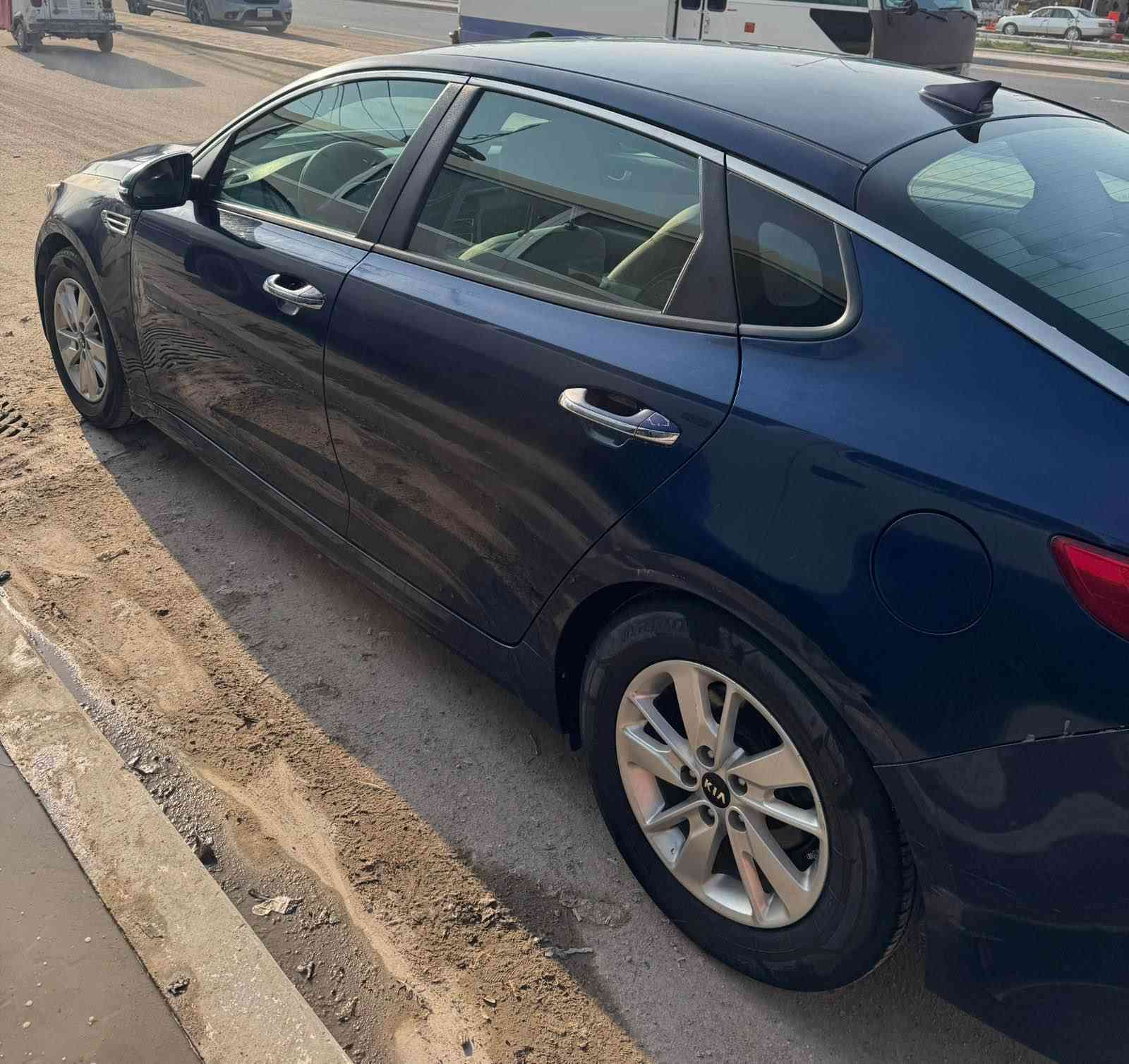 كيا اوبتيما 2018 وارد أمريكي 
مابيها اي نقص 

باسمي السياره

 تحويل مباشر

فقط البنيد مبدل بالامارات مابيها نقص

السعر 125$ وبيها مجال حق الجيه 
للاستفسار فقط اتصال 📞 
*********** 

*********** 
مكلف بالنشر البصرة, العراق
