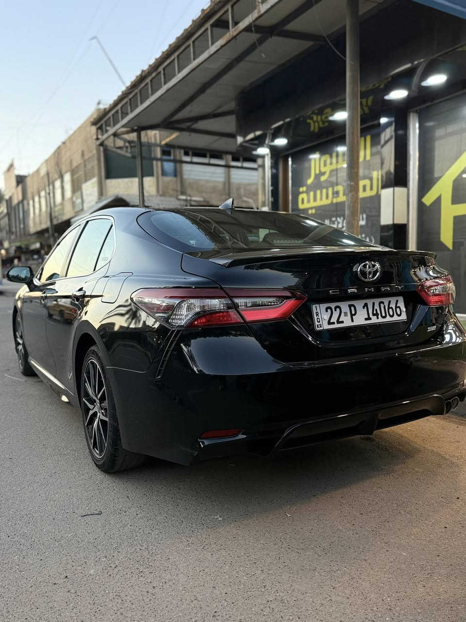 السلام عليكم كامري مديل 2023 SE معروف مواصفاتها السياره حادثها موضح بل صور بدون دواخل ولا لغود ولا شواصي كير مكينه كفاله 

السعر(205) ***********
