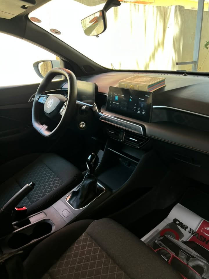 السلام عليكم
Mg3 2025 رقم اربيل
لون ابيض

ماشية 16 الف قابل للزيادة
المواصفات:
تحكم ستيرن جهتين ، ليد نهاري ، شاشة ابل+ اندرويد ، كاميرا خلفية ، حساس خلفي ،حساس ضغط اطارات، كشافات هايلوجين ، بك لايت ليد ، مانع تزحلق ، مانع انحدار ، اشارة بالمراية ،

محرك 1500 دوش 

الملحقات ارضيات الشركة الاصلية + حقيبة الطوارئ
مكانها الديوانية 

باقي التفاصيل واتس ***********
