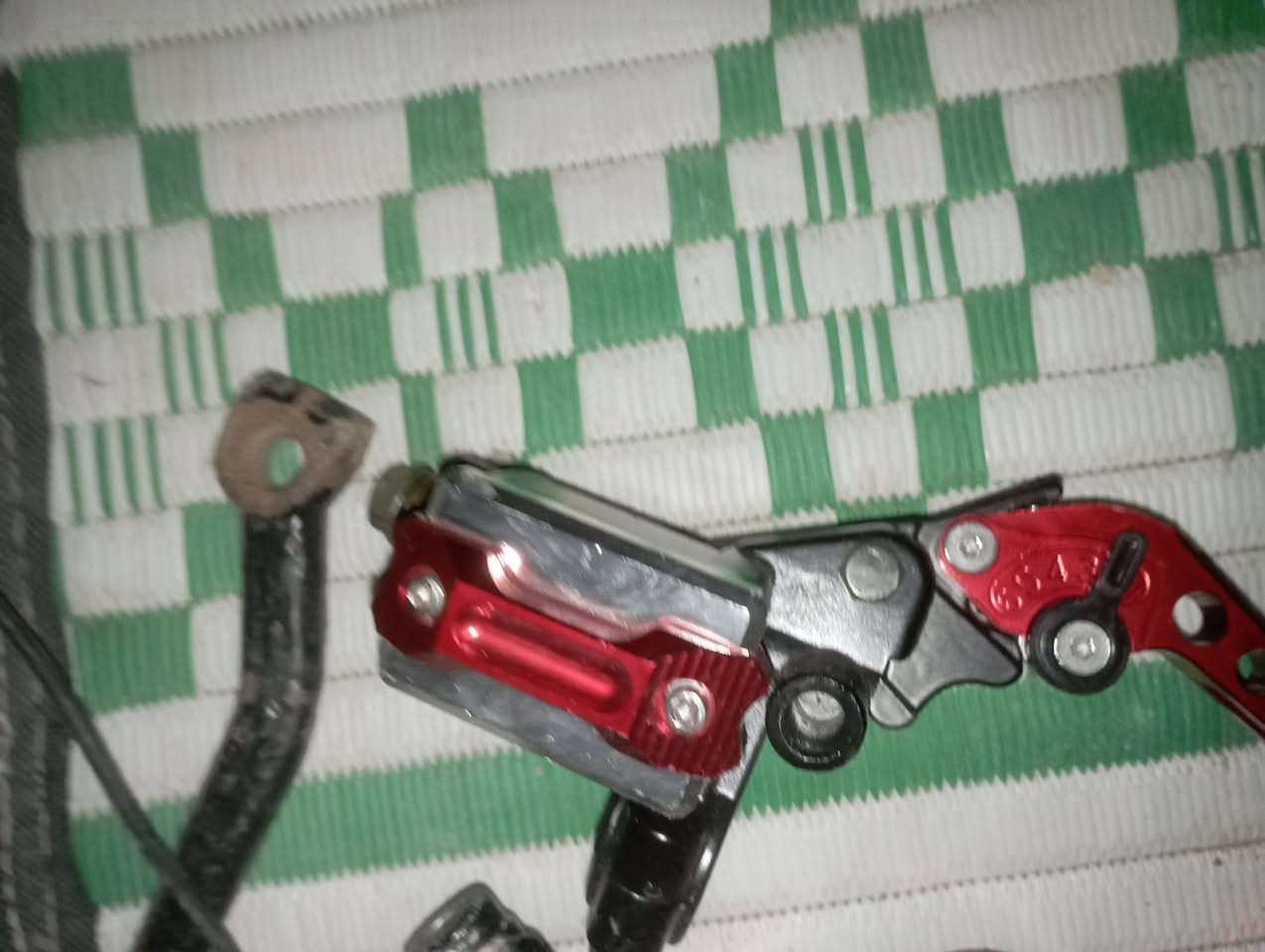 السلام عليكم صالنصه FM فلترها طتك تخبل ونضيفه وعنابير ثنين واحد جديد مامستعمل مفول واحد مستعمل وهندر ماكس ووجوزه ماكس  ومرايات فراشه  وماكنيت فراشه جديده كلهنن 25 وبيهن مجال مكاني دوانيه طريق السنيه السياحي


**إذا كنت صاحب هذا الإعلان وتريد حذفه لأي سبب، رجاءا أرسل رسالة إلى الدعم الفني**