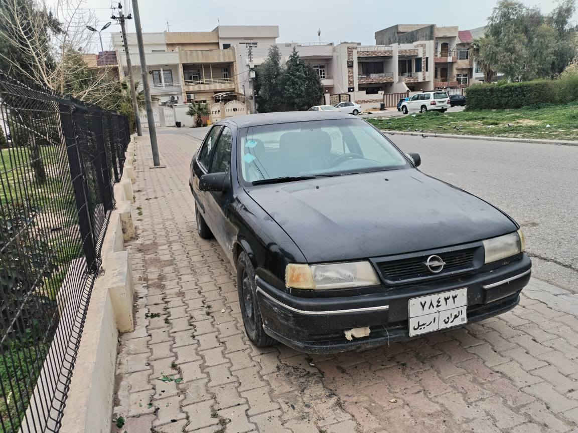 فرؤشتني خيرا
فيكترا مؤديل 1992 گئر عادي و مه كينه 18.. مه كينه و گئر به شه رت زينكه سه نه وي 2020 به سه رجووه
سعري 30 وه رقه كه ميك مامله
به ناوكردن و غرامه به شه رت
شوين. هه ولير
*********** أربيل, العراق
