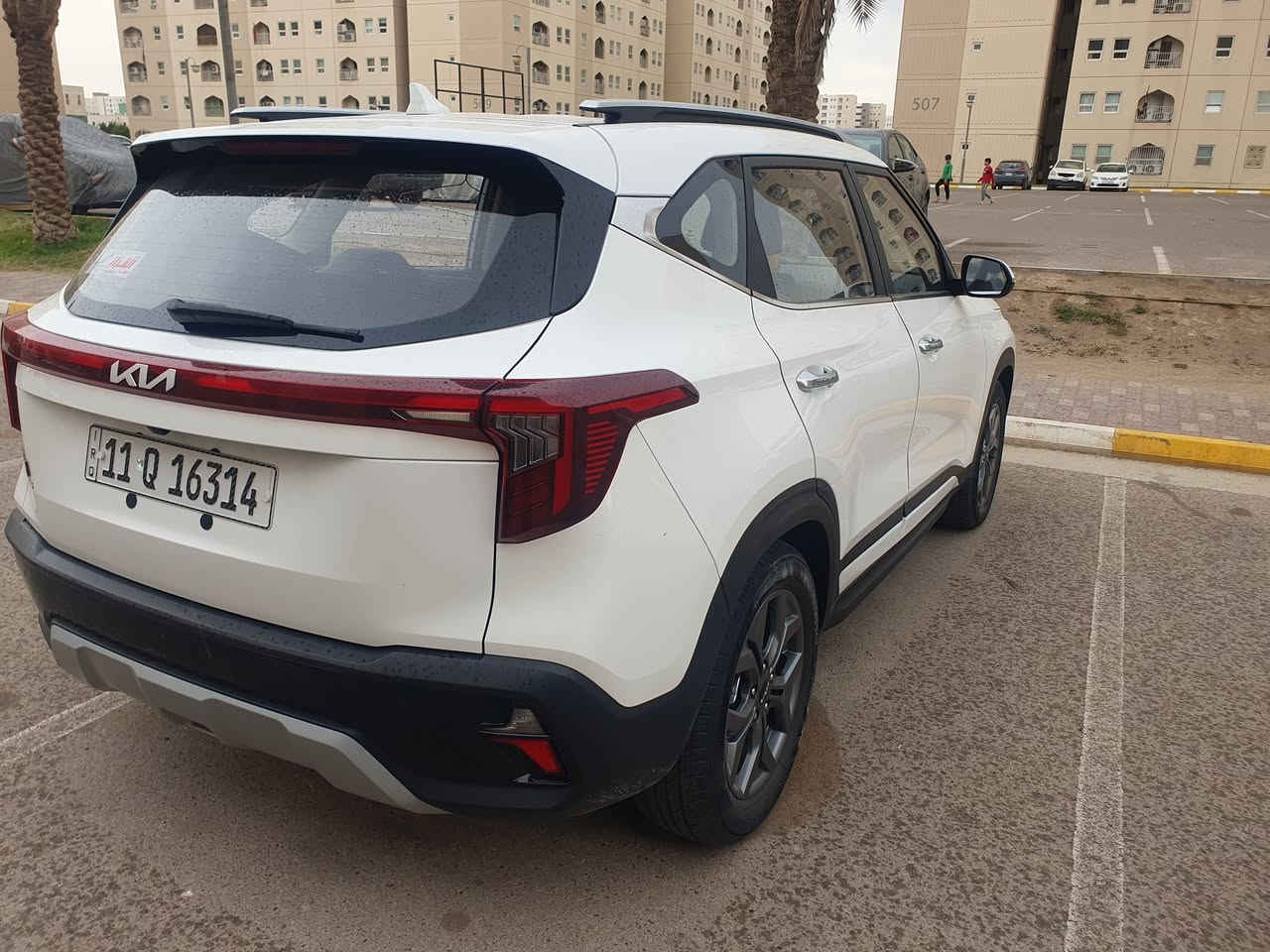 كيا سيلتوس خليجي موديل 2025 
للبيع كيا سيلتوس موديل 2025 ماشية 18الف كم 
خليجي جديدة ⚡️بدون صبغ مكفولة 
محرك 1500 دبل نوزل 
فول مواصفات 
بصمة 
بانوراما .♦️
كشنات جلد ◾️
تحديد مسار نظام المحافظة على المسار 
قيادة الية 
إنارة محيطية داخلية ٧ الوان 🌈
مبطنة عازل صوت مع الأبواب 

السعر 178 ورقة $
لمزيد من المعلومات 
واتساب 00905616145162  📞🔸️
و ***********  اتصال أو واتساب
☀️☀️🌘
