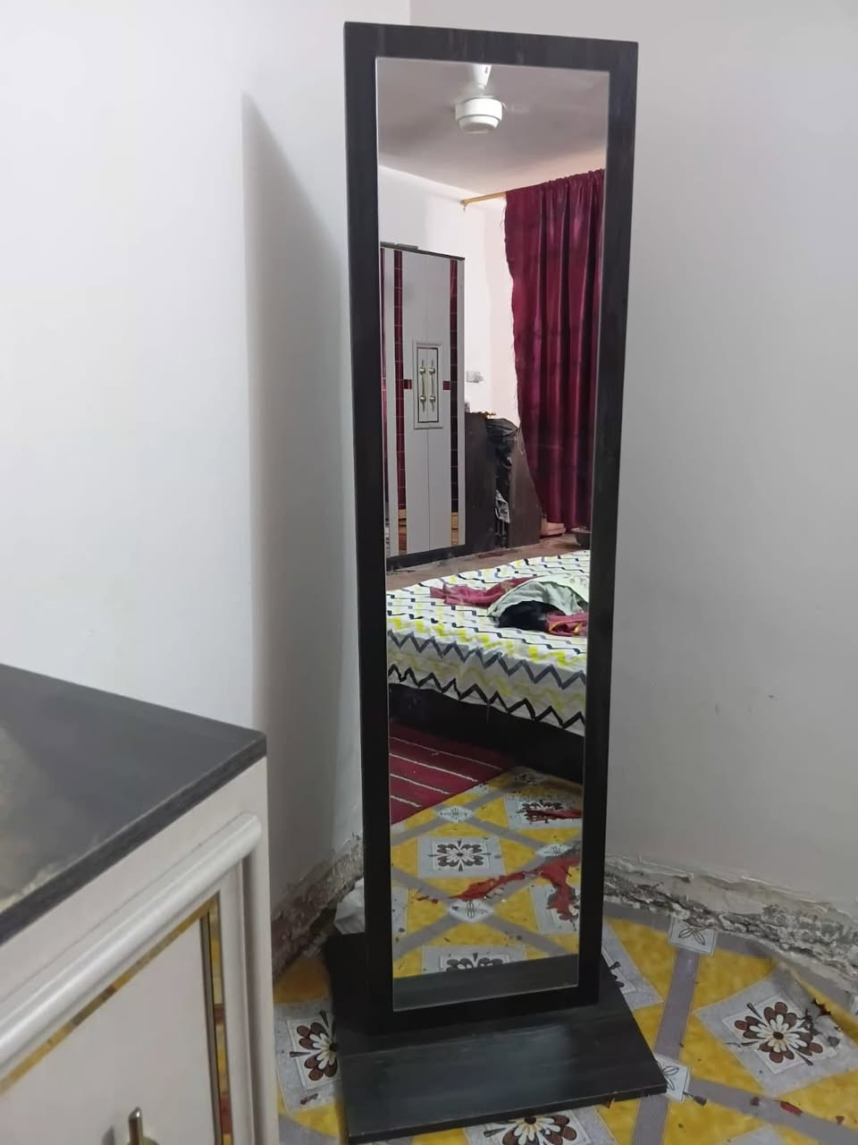 غرفه نضيفه للبيع 600
مكانه كوت الشهداء اي ضرر مبيه جديده 
الشراي يجي خاص


**إذا كنت صاحب هذا الإعلان وتريد حذفه لأي سبب، رجاءا أرسل رسالة إلى الدعم الفني**