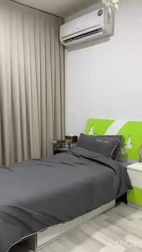 السلام عليكم 
السلام عليكم مرخصت الدمن المحترم عندي غرفة للبيع غرفة جديد حلوة تركية معتاز فلوس ومتوازي علا البيع السعر (٢٥٠ ) الف المكان شقق الصالحية *********** بيهة مجال
