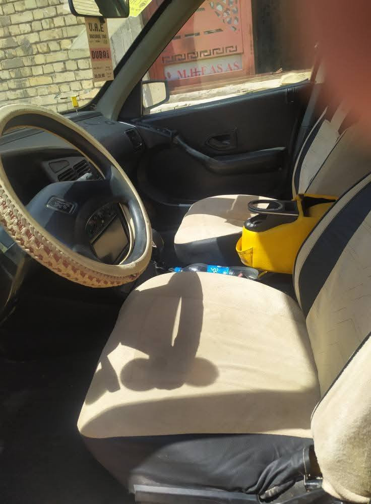 السلام عليكم للبيع بيجو 405 موديل 2012  رقم نجف الماني مكفوله من الضربه كير محرك تبريد حداديه تخم تاير باتري جديد السعر28 وبيه مجال عنوان النجف حي النداء رقم الموبايل *********** الشراي يتصل وبي خير ويدلل
