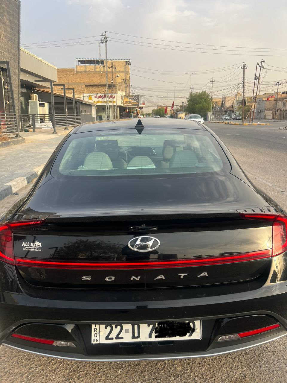 سوناتا 2020 امريكي شكل جديد
المحرك 2500 GDI
فول الفول ماعدا الفتحة
بيها فقط بابين
ماشية 49 الف ميل

تشغيل عن بعد وبصمة
وباقي مواصفات الفول تعرفوها

كير محرك تبريد على وضع الشركة
شرط شرط السيارة ربع ماعايزه

***********

السعر 163$
