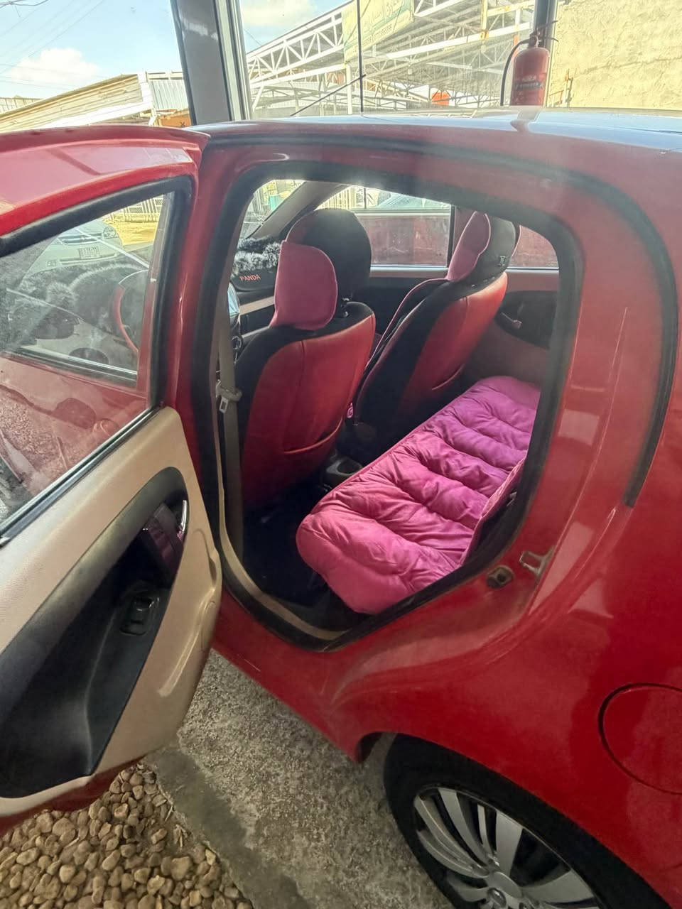 السلام عليكم للبيع باندا موديل ٢٠١٣ ماشيه ٧١ مكفوله بيه ملاحظات بسيطه جاهزه من كلشي رقم بابل انكليزي باسمنه مكانه بابل المركز السعر ٤٨ وبيه مجال بسيط للاتصال *********** حلة, بابل
