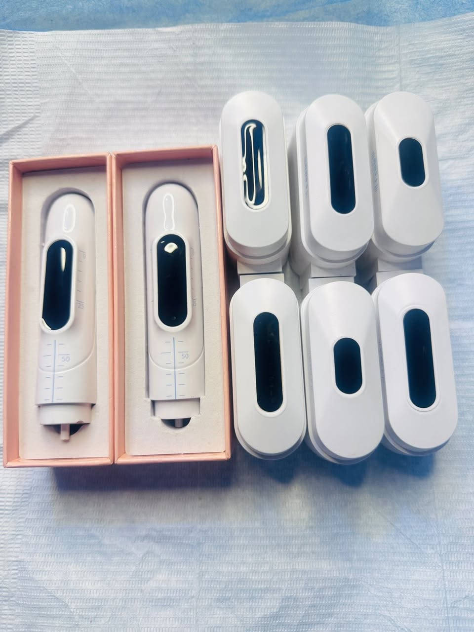 جهاز هايفو جديد نظافه ١٠٠٪؜ تجميلي متعدد الوظائف (Multi-function aesthetic device
يحتوي على ١٠ كارتريدج جميع الأحجام والقياسات للوجه وللرقبه وللجسم وايضاً للبكيني 
كل الكاتريجات كاملة الضربات غير مستعمل عدا ٢ كاترج تم استعمالهم الى ٥ مراجعين يعني جهاز جديد وضرباته جديده كامله مستعمل فقط ٥ بيشنت
هايفو 7D احدث إصدار


**إذا كنت صاحب هذا الإعلان وتريد حذفه لأي سبب، رجاءا أرسل رسالة إلى الدعم الفني**