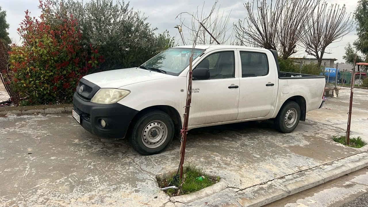 هايلوكس
2010
سنوى 2030
مابي سبغ
دعامى لدعامى بشرط
١٥٨ 

***********
اربيل
