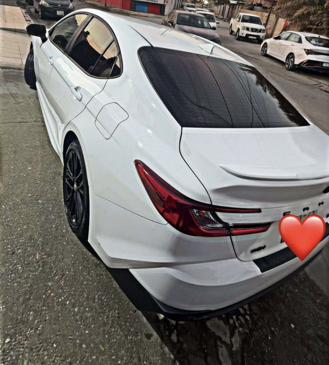 كامرى 2025  هايبرد  امريكي
السعر : 275$   
اللوان :ابيض دواخل احمر
عداد المسافة : 14,000 ميل 
كاتي تترقم شمالي / وياها شهرين للترقيم
ملاحظة السيارة :  كلين بدون دواخل بدون ايرباك بدون تعديل وصبغ 
حادثها سرقة و تخريب / صور الحادث مرفقة مع الصور

المواصفات : SE دواخل احمر 
بصمة تشغيل 
 تشغيل عن بعد (𝐑𝐞𝐦𝐨𝐭𝐞 𝐒𝐭𝐚𝐫𝐭)
‏‎شاشة   
‏‎كاميرة
هاند بريك بصمة
اوتو هولد (𝐀𝐮𝐭𝐨 𝐇𝐨𝐥𝐝)  
اوتو ستارات (𝐀𝐮𝐭𝐨 𝐒𝐭𝐚𝐫𝐝)
اوتو ستارات (𝐀𝐮𝐭𝐨 𝐒𝐭𝐨𝐩)
رادار امامي (تحديد مسار)
‏‎رادار جانبي (نقاط عمياء)
‏‎رادار خلفي (التحذير من الاصطدام)
‏‎حساسات امامي
‏‎حساسات خلفي 
نظام (𝐄𝐜𝐨)
نظام (𝐍𝐨𝐫𝐦𝐚𝐥) 
نظام (𝐒𝐩𝐨𝐫𝐭)
تحكمات  استيرن
كشنات كهربائي
لايتات (𝐋𝐞𝐝) ليد زينون بيلادي
بكلايتات (𝐋𝐞𝐝) ليد بيلادي
ويل كروم 
وبعد هواية مواصفات…

مكان السيارة كركوك

‏‎تفاصيل اكثر الاتصال علی ارقام التاليه  
***********
***********
