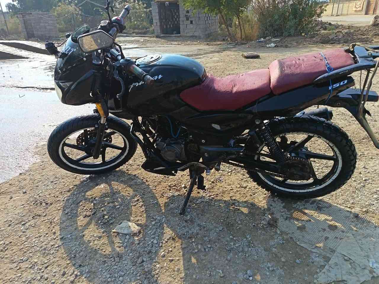 سلام عليكم  دراجه بولسر وراق اصولي موديل 20 مكفوله مكاني دوايه سعره 550(((((***********
