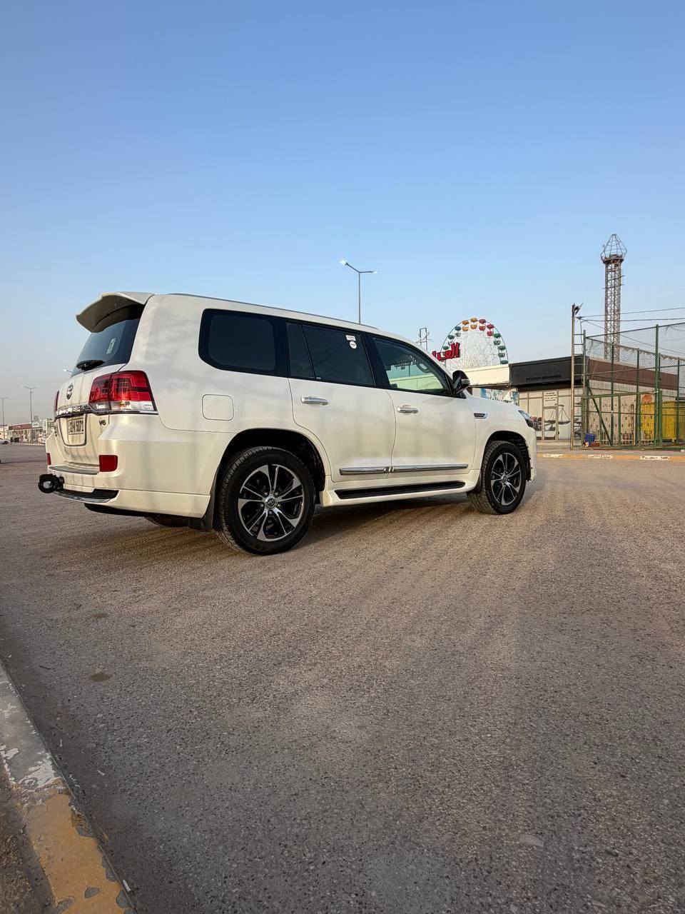 سلام عليكم لاندكروز  بريم اصلي ٢٠٢٠ كفاله عامه من كلشي ضربه صبغ تبديل بارد حته دعاميات مكينه كير تبريد حداديه تخم تاير وضع الشركه ماشيه ٨٠ رقم أربيل بسمي
اخذتها زيرو على أيدي سبير مانازل ***********
مكاني الديوانيه
