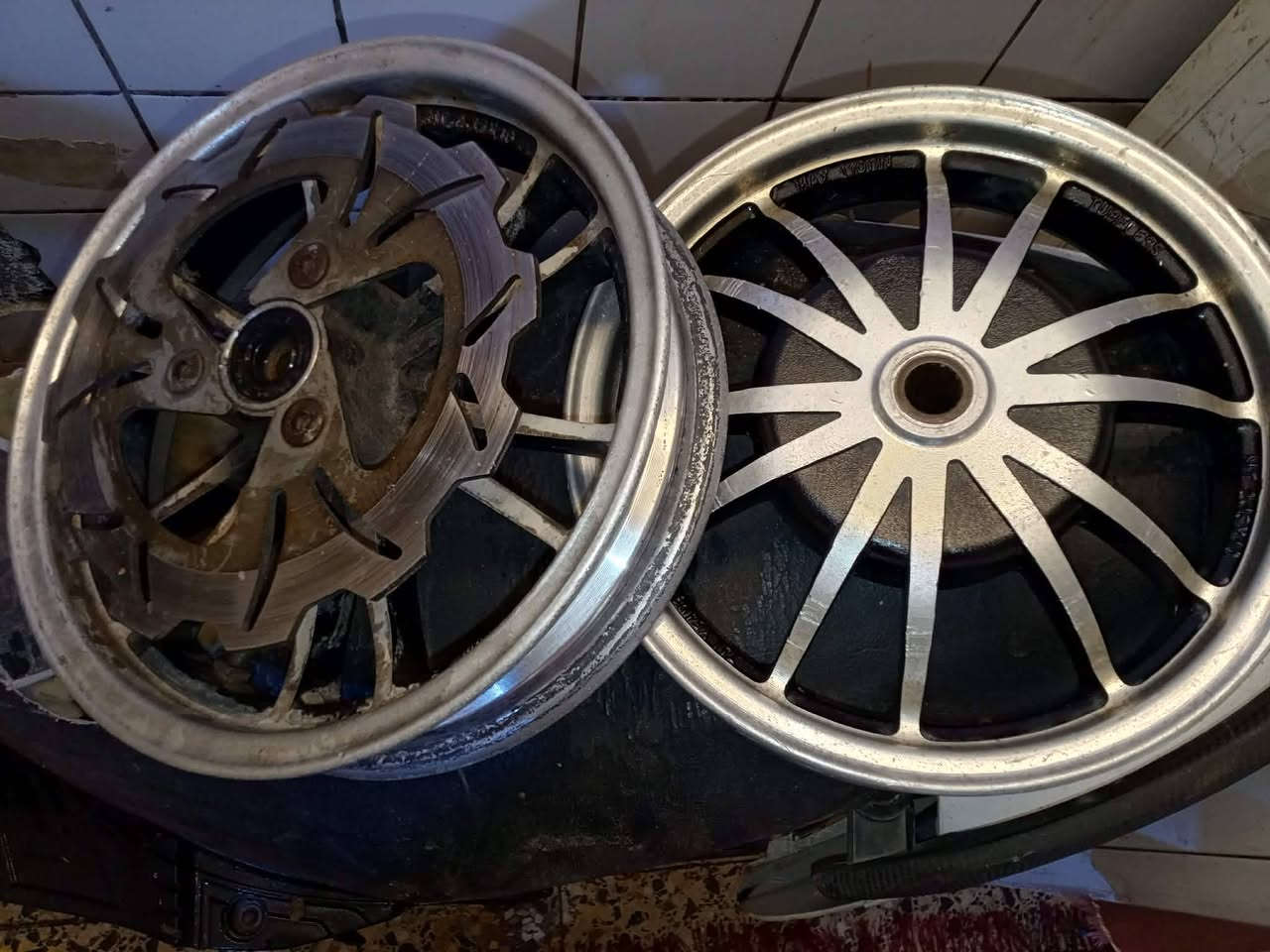 للبيع مكفول من كلشي ب140 وبي مجال؛ مكاني بغداد


**إذا كنت صاحب هذا الإعلان وتريد حذفه لأي سبب، رجاءا أرسل رسالة إلى الدعم الفني**