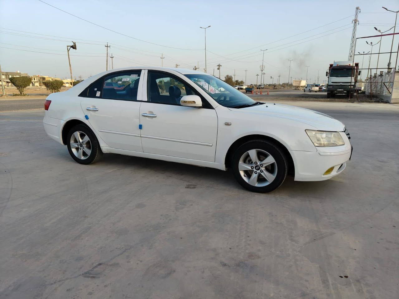 *********** سونته مديل 2009وارد كوري رقم بغداد بيه ضربه جاملغ خلفي بسيطه سياره جديده او جاهزه تخم تاير تبريد حداديه مكينه او كير جدد مكينه ٢٠٠٠سياره بسمنه السعر82مكان سياره واسط
