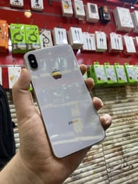 آيفون XS ماكس • ٦٤ • كامرة مكسورة