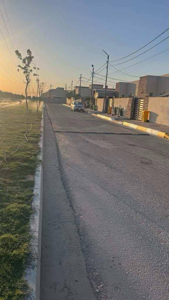 بيت للبيع  المستعجل تم تنزيل السعر مطلوب مبادره 80 في كربلاء مجمع الؤلؤه قرب المستشفى التركي مساحة 200م طابو صرف طابق واحد غرفتين نوم وملحقاته بناء طابوك من حقك تبني طابق ثاني✓ المرحلة الأولى على حديقه موقع مميز كافة الخدمات متوفرة مع نظام أمني متكامل السعر 115 نقد و 80 للمصرف شهريا 438 للاستفسار *********** /*********** نستقبل جميع العروض في مجمع الؤلؤة
