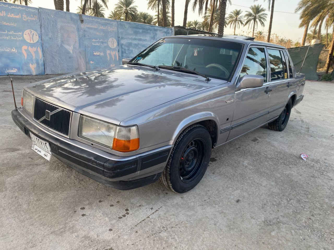 فالفو 740 موديل 86
كير محرك خير من الله 
بديهه يخبل احلى من الصور 
كير اوتو 
حداديه جديد
غرفه جديده 
اربعه جام كهرباء 
سلايت شغال فتحه 
تخم تاير 
السعر 42 مكان بابل الكفل ***********
