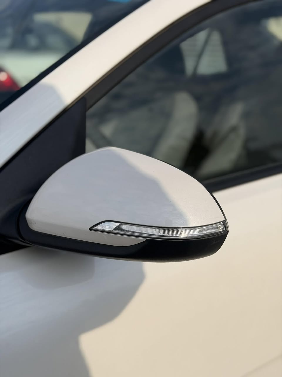 كيا ريو ٢٠١٩ خليجي
وكاله المجموعه الدوليه العراقيه
محرك ١٦٠٠ دوش 
كير ATالمرغوب
ماشيه ٦٣ الف كم
٥ ويل كب
مري شفط وكهرباء 
حساس خلفي بلادي
مكفوله من بارد وصبغ 
بيه كم شخط بالدعاميه
هزه ورقم وسنويه جديده باسمي
مكان سياره حي الجهاد او البياع
السعر ١٣٣ ورقه بيه مجال بسيط
لا تقارن سياره بالوارد أمريكي رجاءً 
***********
