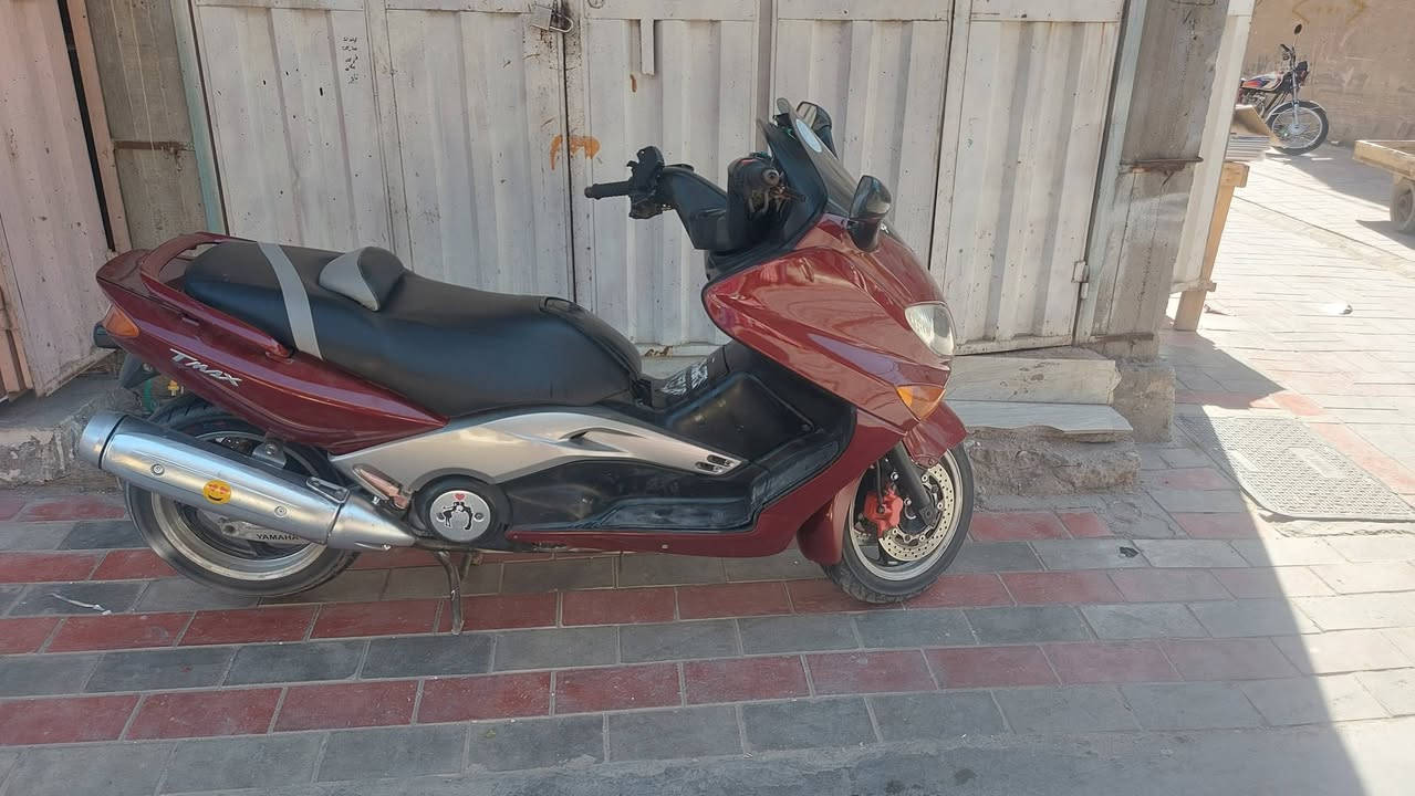 السلام عليكم لبيع تي ماكس موديل 2008 كفاله عامه سعره 23 وبيه مجال للطيبين حله ابو غرق    تعال وشوف بعينك اذا ميحجبك منشور عبره حبي 
*********** ***********
