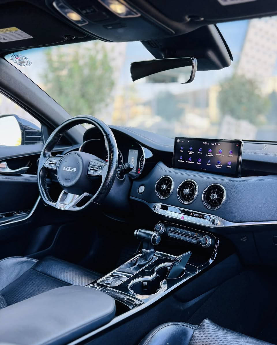 للبيع كيا ستنكر موديل 2022 ماشية 35 الف ميل مواصفات GT فول فقط بدون فتحة السيارة نظيفة جدآ مرقمة كامل 
كير محرك تحويل غرامات بشرط 
4 قطع صبغ بدون دواخل بدون ايربك السعر بلاش 
مكان سيارة دهوك *********** ***********
