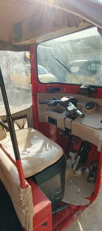 تكتك للبيع نضيفه خير من الله مكينه خير من الله كبل للشارع جاهزه موديل ...