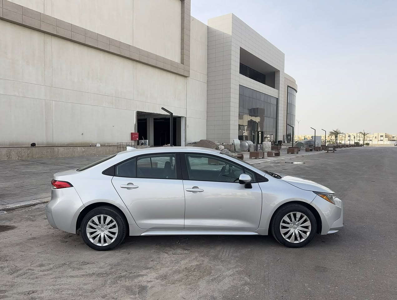 135$ من الاخير تيوتا كورلا 2023 فئة LE ب سعر البلاش
محرك 2000  4 سلندر بانزين المرغوب

.زينون ابيض مع لد سكن 

.مانع انزلاق تراكشن

. تحكم في الثبات ABS 

. ابل كار بلي لاسلكي

.منفذ شحن تايب سي 

.ويل كب طسه طوبه صدر امامي خلفي جديد اصلي

السيارة بدون رقم تترقم جميع محافظات العراق 

.السيارة جديدة و بحالة الوكالة بجم كبس 

.ضرر سخيف هلال جاملغ خلفي بارد + باب خلف السائق تبديل وصبغ الباقي كفاله عامه 

. تبريد ثلج 

. تخم تاير جديد اصلي

.السيارة دخول جديد 

 .تحكم اتجاهات وتخصيص بل شاشه 

المكان :صلاح الدين تكريت 

للاستفسار الاتصال عل رقم
***********
***********
***********
