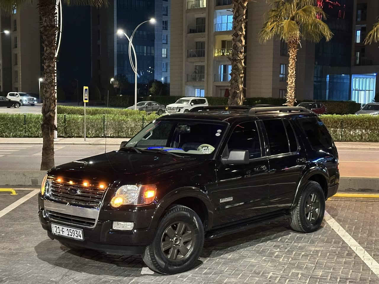 سلام عليكم 
Ford Explorer 
مۆدێل 2007
خەلیجی
فوول مواسەفات 
3ڕیز کوشنە 
تەبرید مەرکەزی 
دەبڵ اکسل
ناوزەرد
يەک پارچە بۆیاخە بێ لێدران بێ ئێڕباگ
هەموو شتێکی بەشەرت
سعری 96 وەرەقەو مەجالێکی برایانە
شوێن هەولێر
ژمارەتەلەفۆن ☎️
***********
***********
_____________________
سلام عليكم 
فورد اكسبلور 
موديل 2007
خليجي 
فول مواصفات 
7 راكب 
تبريد مركزي 
دفع رباعي 
دواخل اصفر 
سيارة بيها قطعة سبغ بدون ضربة
سيارة جاهز گير معرك اكسل كلها بشرط
سعر 96 ورقة وبيها مجال للطيبين 
مكان اربيل 
رقم هاتف ☎️ 
***********
***********
