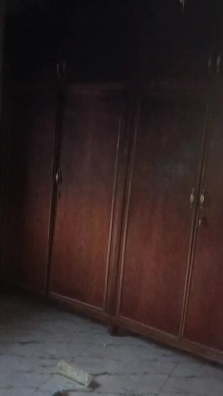 كنتور للبيع تكمه سويته ب٨٥٠ بسبب حريق ودخان يحتاج فقط صبغ خشب مابي اي شي فقط ترميم سعر ٥٠٠ وبي مجال


**إذا كنت صاحب هذا الإعلان وتريد حذفه لأي سبب، رجاءا أرسل رسالة إلى الدعم الفني**