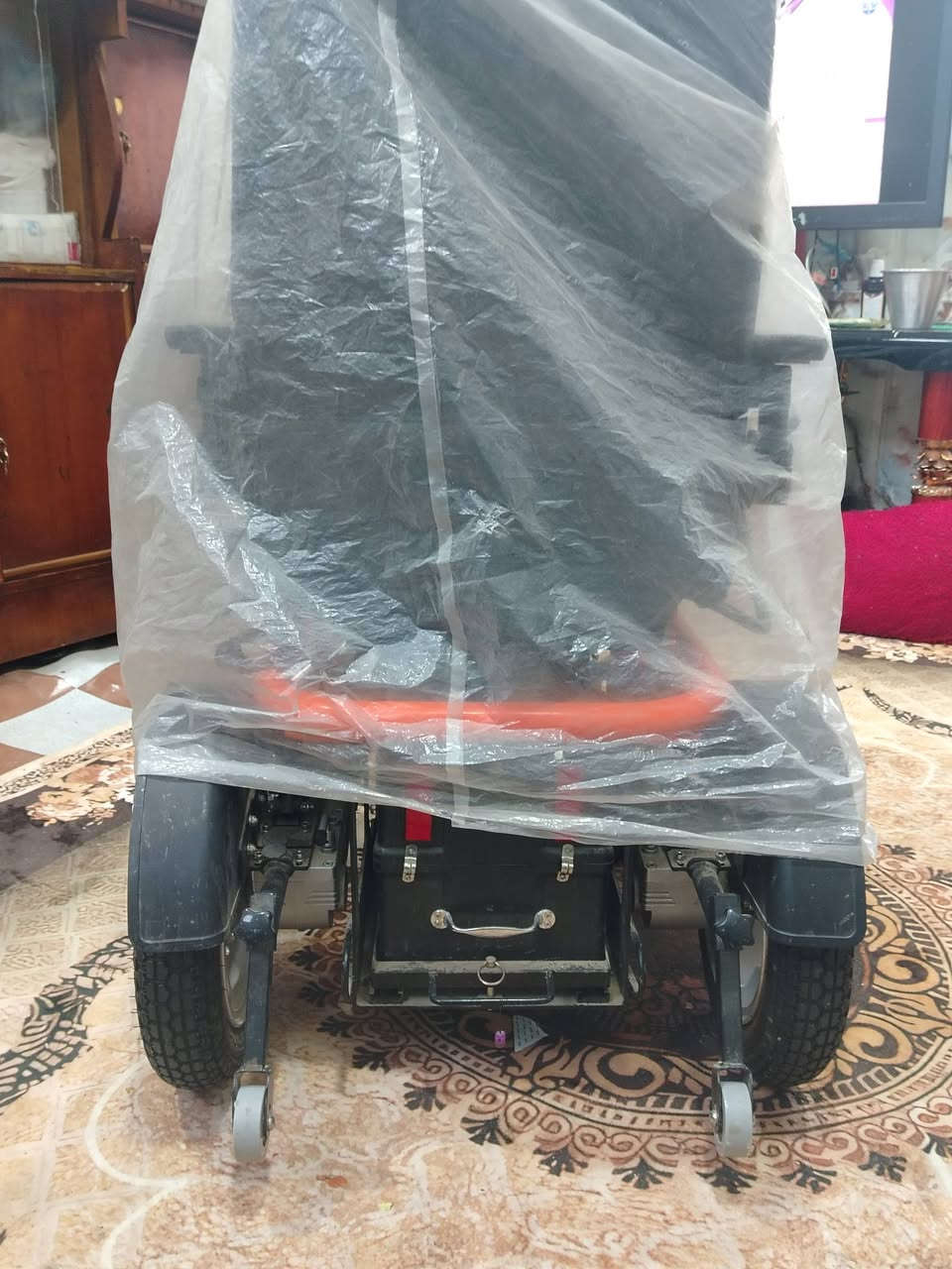 اسلام عليكم عربانه معوقين للبيع جديده مامستخدمه أبدأ مكاني حله عوفي قرب العلويه شريفه بت الإمام الحسن الشراي يتصل ***********
