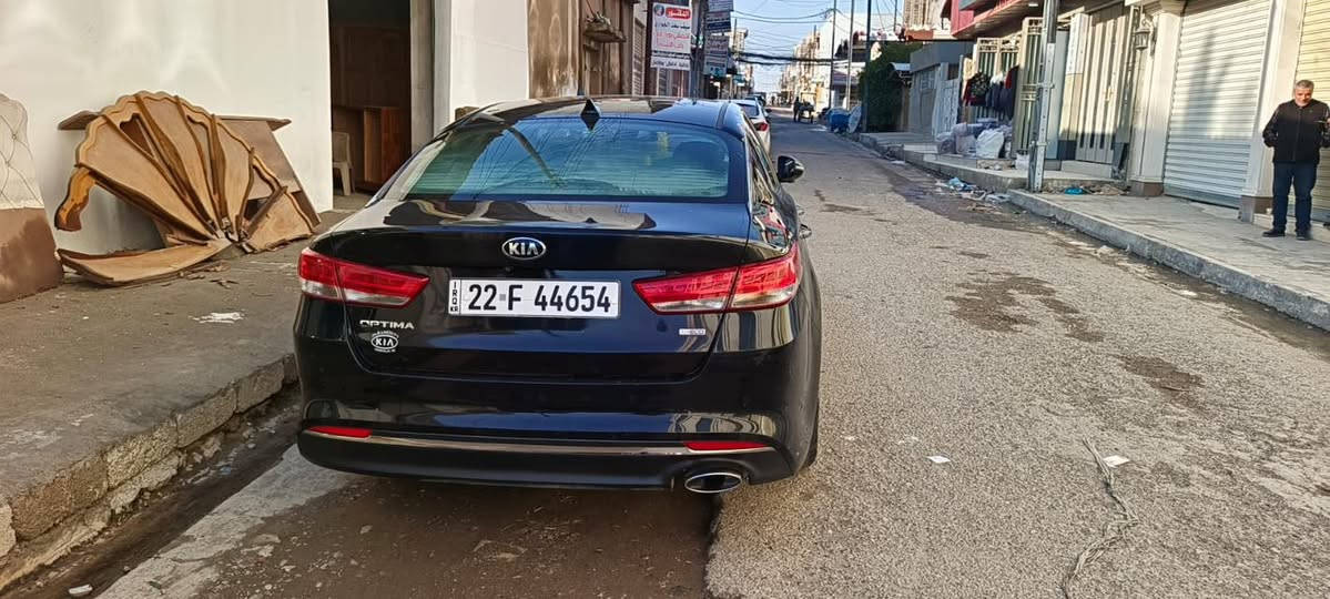 كيا اوبتما للبيع موديل 2016
وارد امريكي 
محرك 2000 توربو🚀
كشن كهرب وخزن 
رادار جانبي
شاشه اصليه بلادي كار بلي
ضرر سياره بوند فقط بدون دواخل
سعر 119$ مجال 
شراي اتصل
***********
***********

