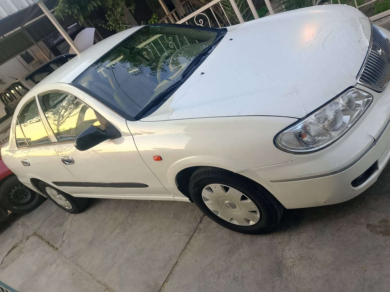 السلام عليكم 
السعر 85وبيه مجال 
للبيع نيسان صني ياباني 2006 
فول عادي بدون قطرة صبغ فقطع باب السكن باردة بدون معجبون رقم سيلمانيه هزه جديده براد جديد سنويه 2030 ماكن السيارة ديالى السعديه لتواصل على رقم فقط ***********
