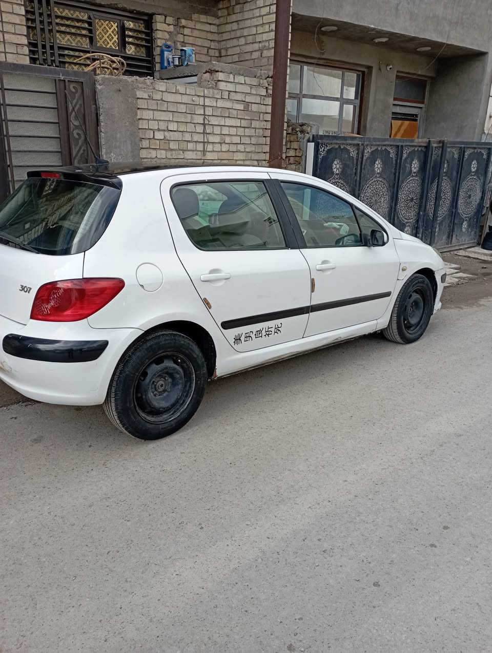 السلام عليكم
بيجو 307 موديل 2006

السنوية لغاية 2030 رقم انكليزي 

محرك جديد 1600

تبريد 

السعر 55

بغداد الدورة

للاستفسار 

***********
