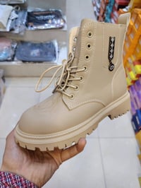 بوت نسائي • بوت بناتي • عزيزية شارع الخليج