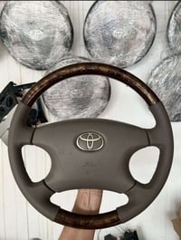 غراض كورولا 2001_2007 توصيل عندي  واتس ئاب 07508540353