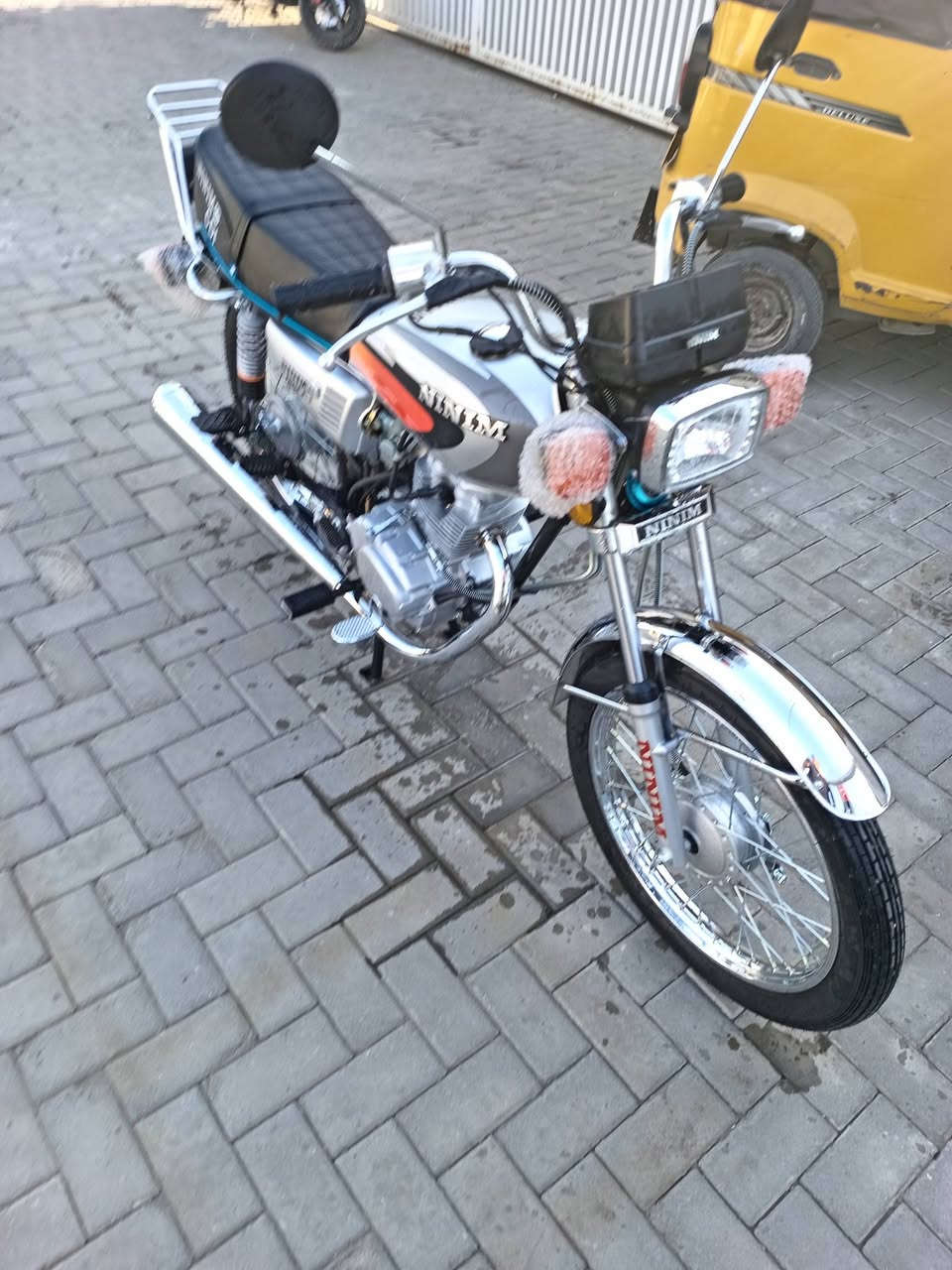 سلام عليكم نامه اربعه كير جديده زيرو بغداد الامين السعر ٧٠٠ رقم الهاتف *********** ***********
