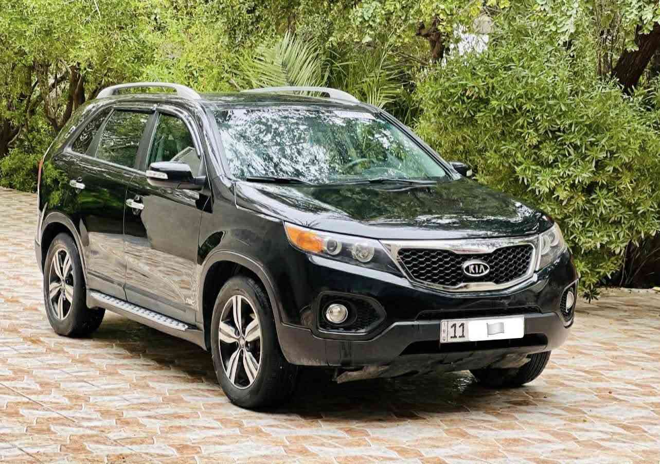 سلام عليكم
سورنتو موديل 2013رقم بغداد الجديد تحويل مباشر 
مواصفات //
بصمه 
كشنات جلد تدفئه تبريد 
بانورامافتحه طكتين 
محرك 6
بصمه ابواب 
داخل صاج 
اشاير مري 
يدات نيكل 
كشنات كهرباء
وباقي المواصفات المعروفه بسورنتو السياره فول للخير

ملاحظه //السياره بيهه قطعتين صبغ فقط بدون دواخل ولباقي مكفول 

السعر 137

رقم تلفون ***********

مكان سياره ديالى
