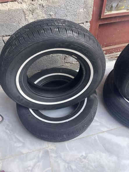 سلام عليكم شباب تخم تاير ١٤حجمه بل صوره واضح نص عمر انضاف واحد بيهن تعبان السعر خاص مكاني البياع الدوانم مال شرطه الخامسه ***********
