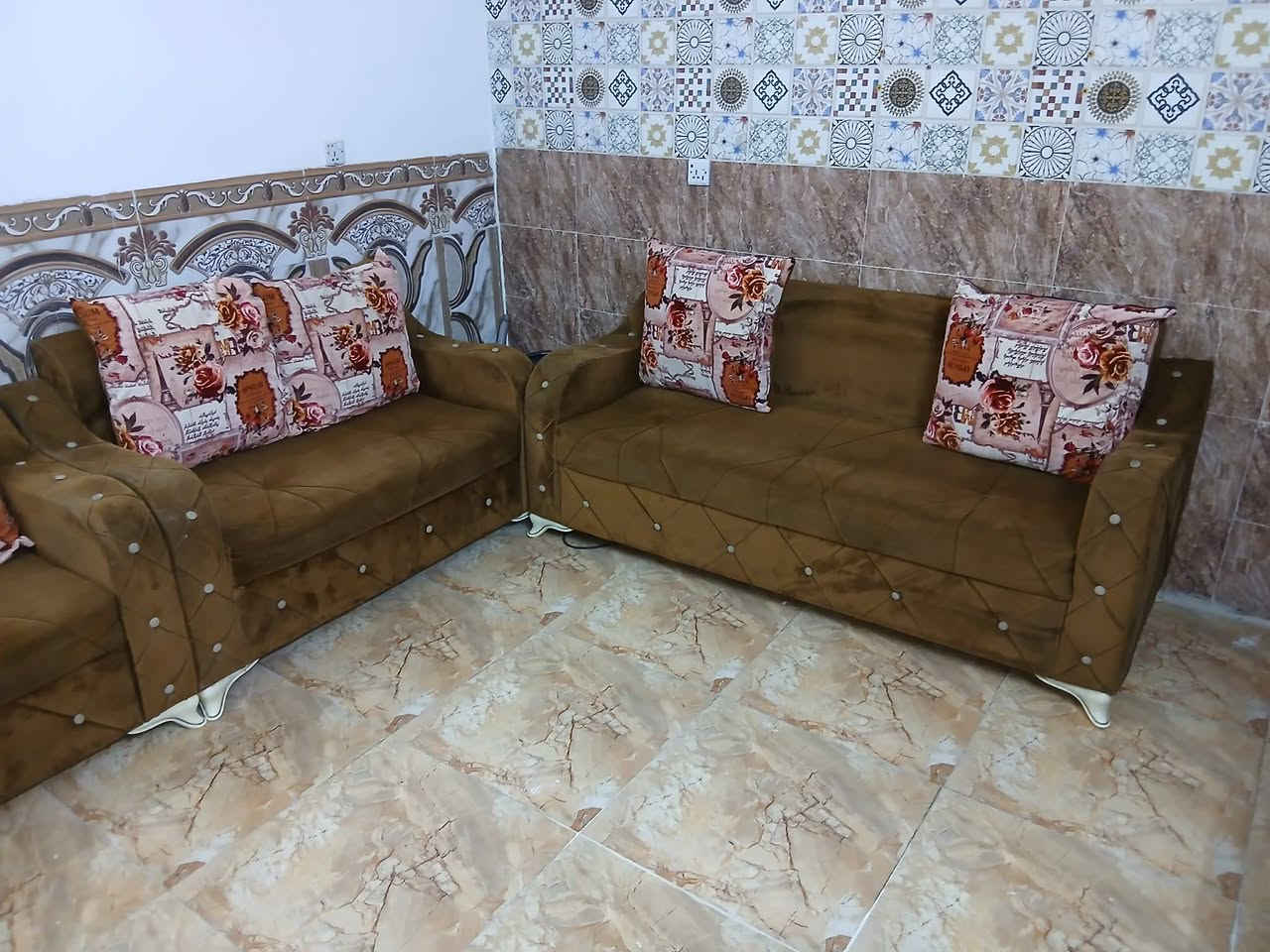 سلام عليكم تخم ١٢ مقعد للبيع مابي اي ضرر او كسر مع ميز السعر ٢٠٠ الف مكان حي الجهاد


**إذا كنت صاحب هذا الإعلان وتريد حذفه لأي سبب، رجاءا أرسل رسالة إلى الدعم الفني**