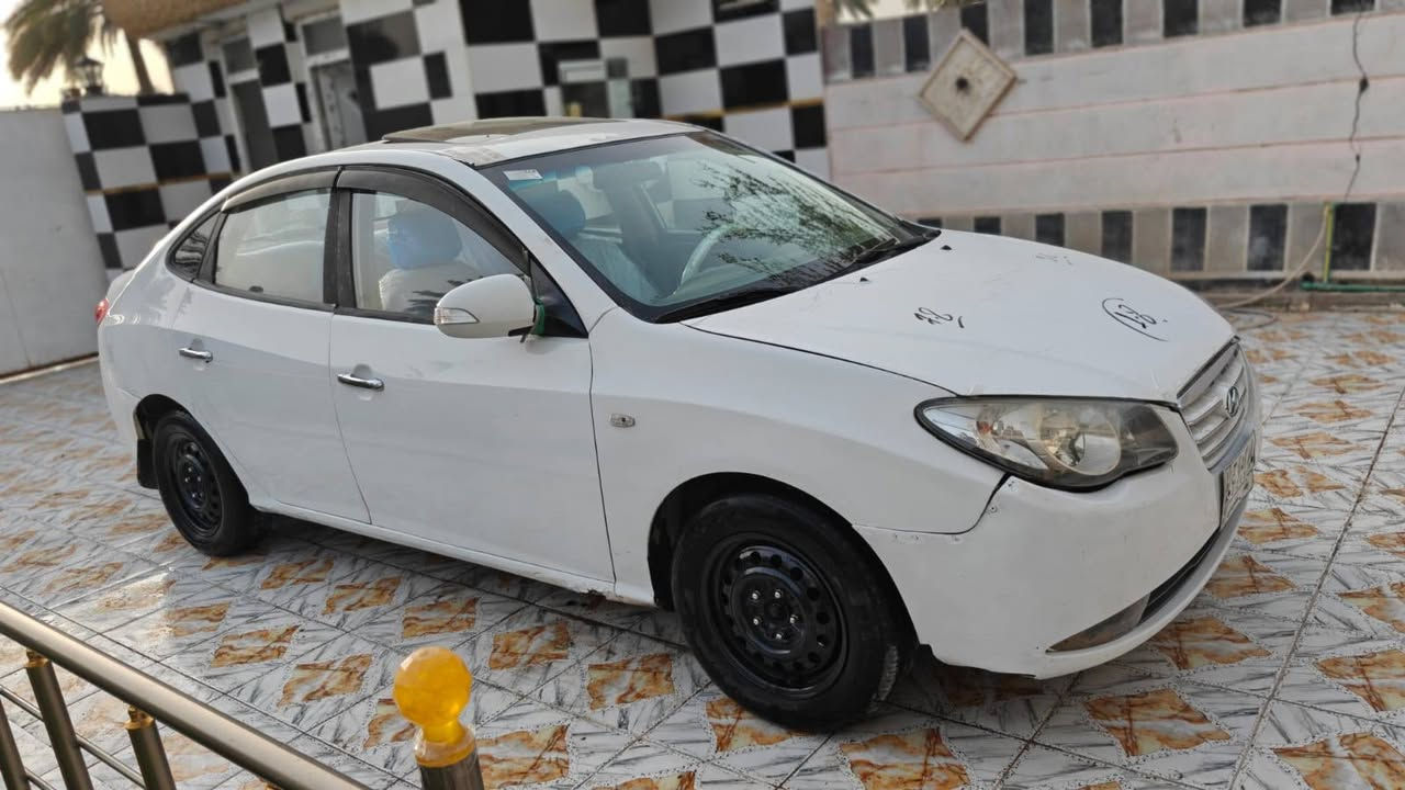 النترا افانتي 2009فول مواصفات فتحه تبريد لمس دكشن عالي اربعه دسك السياره بيه طخات او مصبوغه عام رقم بغداد تحويل مباشر السعر74هاتف***********
