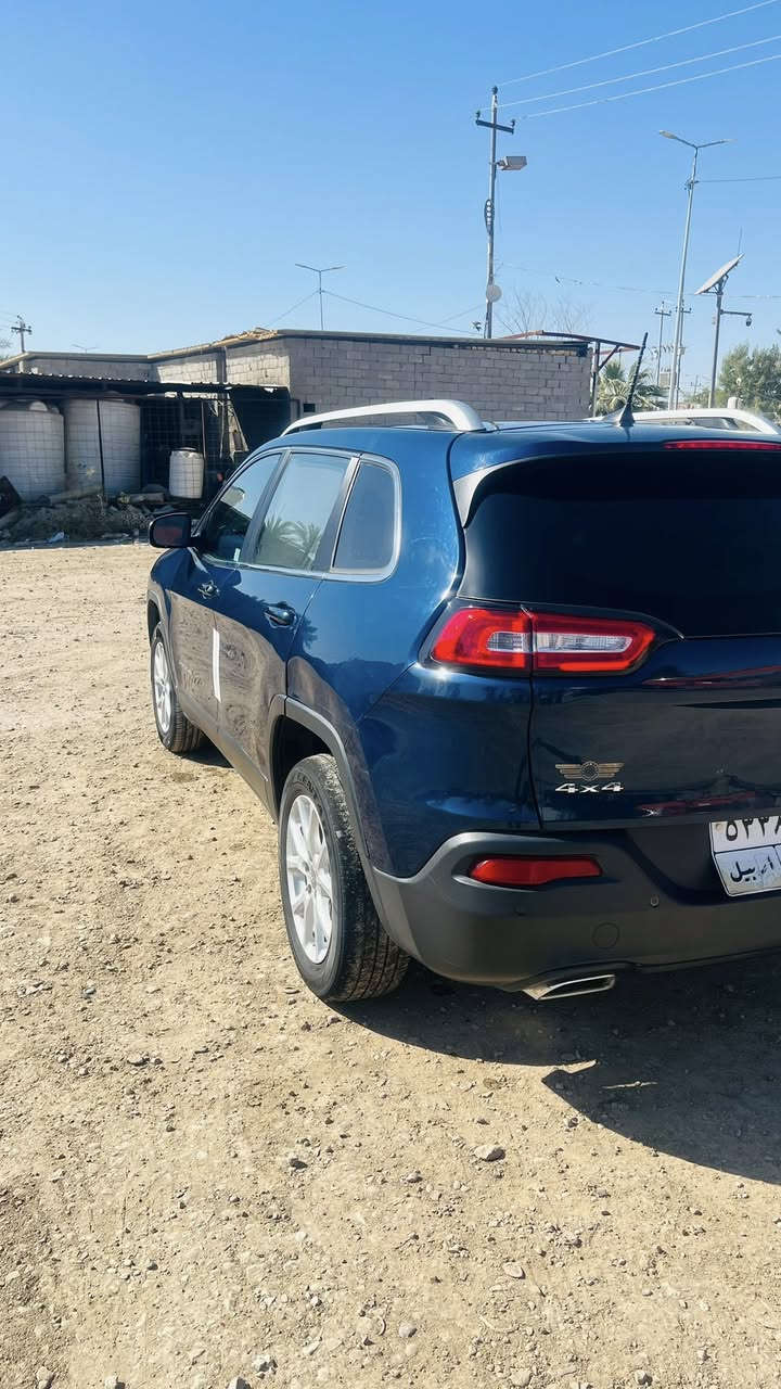 للبيع جيب شيروكي بزون 2018 رقم اربيل

بسمي فول مواصفات 

بنوراما 

سعر135

ترهم نقد واقساط او مراوس 

شاشه كبيره بصمه ابواب وتشغيل 

كامره خلفيه رادار جانبي 

اشاره بلمري 

كشن جلد كهربائي 

ويل كب 

تحكم استيرن 

تشغيل عن بعد

جنطه جكان 

ايضاً بصمه

الساره ع ايدي ما بيها اي نقص كله شغال ما اتذب عليها لو الف 

مكانها بلحله 

ضررها امريكا بنيد وجاملغ سايق 

وبلعراق باب خلفي مال العبري
***********
