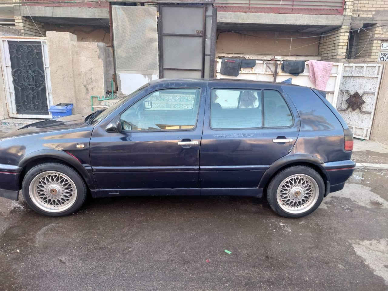 :
🚗 للبيع – فولكسفاغن كولف MK3 موديل 1992 🚗

🔹 المحرك: 2000 سي سي (المرغوب)
🔹 ناقل الحركة: أوتوماتيك
🔹 الحالة: كشر – كما موضح بالصور
🔹 التبريد: ثلج ممتاز ❄️
🔹 الإطارات: جديدة
🔹 الوارد: ياباني 🇯🇵
🔹 السيارة تمشي بدون مشاكل ومناسبة للاستخدام اليومي

📌 سبب البيع: الرغبة بشراء موديل أحدث

💰 السعر: 44 ورقة (قابل للتفاوض البسيط بعد المعاينة)
📍 المكان: بغداد
📞 للاستفسار: ***********
