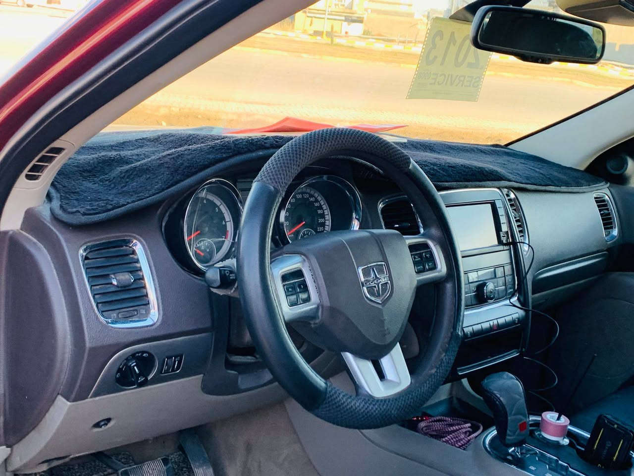 شرط ع أيد الحجي
مستعجل ع بيع 

سلام عليكم ورحمه الله 
دوج دورنكو خليجي 2013.
 كفاله من الحادث بيها 4 قطع صبغ أثر جراد كير مكينه شرط ممفتوحات سياره جديده تراي شركه كير مكينه حداديه تخم تاير تبريد ثلج تدفئه سياره جديده ماشيه 140 حقيقي 
مواصفات SXT
مكينه 6 سلندر 
7 راكب 
تحكم جهتين 
3قطع تبريد
سستم سماعات 
داخل نيكل
كشنات خلفي منفصل
سياره جديده شرط تراي شركه..

السعر 139 وبيها مجال 
ستفسار ***********
