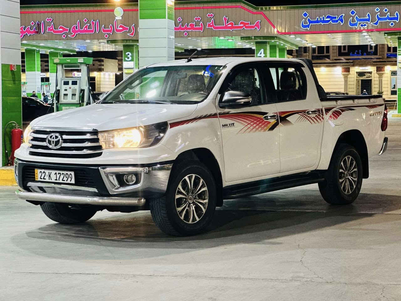 السلام عليكم. للبيع. هايلوكس . فورويل. موديل 2016. 

كويتي باب اول

ماشيه. 80,000 حقيقي

سياره على وضع شركه. 

رقم اربيل الدولي تحويل مباشر

صبغ في البدي  وسونار مع الصور مرفق

تحكم سترين  بصمه.   تبريد قطعتين كير عادي.   

محرك كير صدر تبريد كله جاهز

سياره مابيه اي نقص. 

‼️السعر علق بتم يجيك السعر بالخاص ‼️

📍مكام السياره لانبار الفلوجه

📞رقم صاحب  السياره ***********
