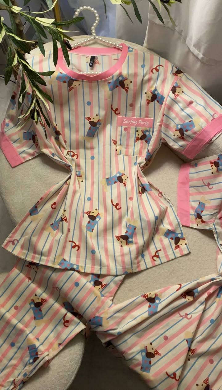 مجموعة من أجمل الموديلات وصلت حديثاً! ✨ بيجامات مريحة، أنيقة، وبأسعار تنافسية 🛍️💖 لا تفوتيها!

للحجز واتساب ***********

​#جديدنا #تجهيزات_عروس #تسوق_اونلاين #اناقة #اكسبلور_فولو
