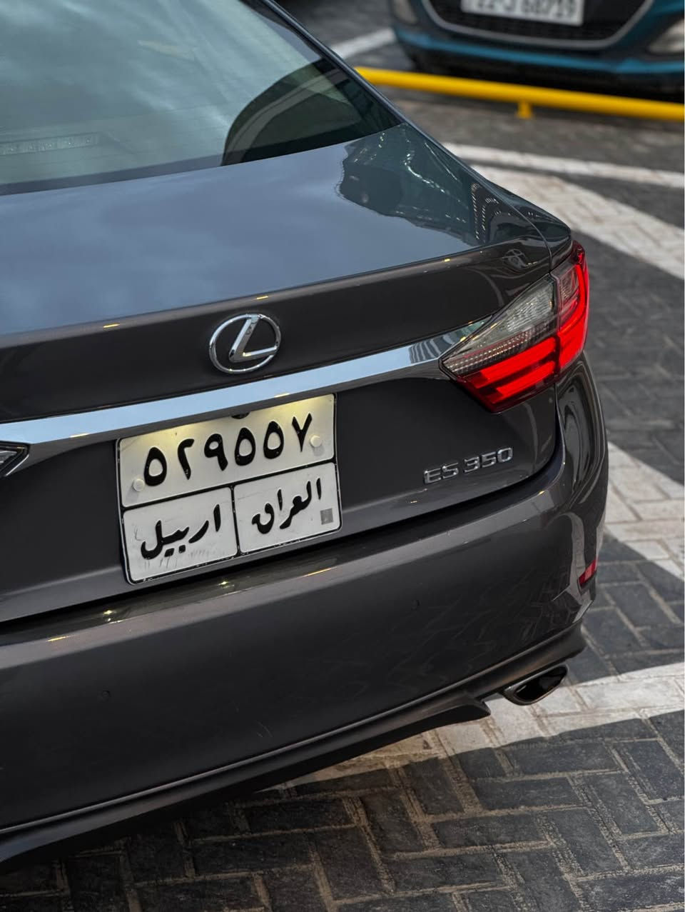 Lexus ES350 2017 بلاش 
لكزس اي اس سعر لا تسمعه ب كل حياتك 
گير محرك مكفول بدون قطرة دواخل 
موديل 2017 فوول فوول مواصفات 1على 1
داخلية مشمي 
وارد امريكي
بيه ثلاث قطع صبغ جاملغين و بونيت 
رقم شاصي EJTHBK1GG4H2247824
ايرباك سيستم دشبول و ستيرن 
مكان سيارة اربيل 
سعر 178 ورقة مجال بس حق الجية بدون مراوس 
بس بيع رجاء بدون مراوس 
واتساب ***********
ملاحظة من يجي يگول امسح المنشور ما امسحة 
حتى يصير قصمة أربيل, العراق

