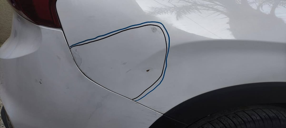 السلام عليكم
للبيع سنتافي خليجي موديل 19 محرك اربعه سلندر 2500 رقم شمالي( اربيل) ماشيه 83174 فول مواصفات عدا البانوراما والسيارة مكفولة  كفاله عامه عدا قطعه بارد الموضحه بالصوره في الجاملغ الخلفي 
سبعة راكب
كوشن السائق كهرباء
ثلاث قطع تبريد
تحكمات ستيرن
مري شفط
شفتات ستيرن
تخم تاير
السياره نظيفة جدا جدا 
السعر/225
***********
