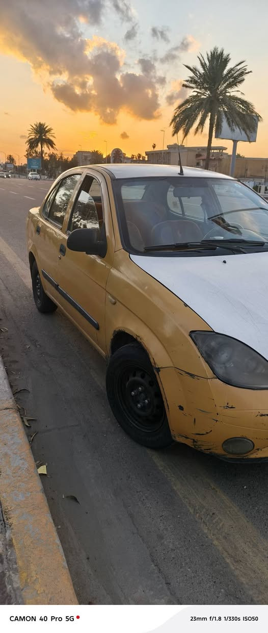 السلام عليكم طيبه 2015 تبديل جاملغ امامي عكس سايق و الباقي مكفول كير و مكينه خير من الله   وكهربائيات كله شغاله  صدر امامي و خلفي نضيف و تخم تايرات نضيف نقصهه فقط تبريد منقص غاز  سعره 35 مكانهه  بغداد مدينة الصدر  رقم واتساب ***********
