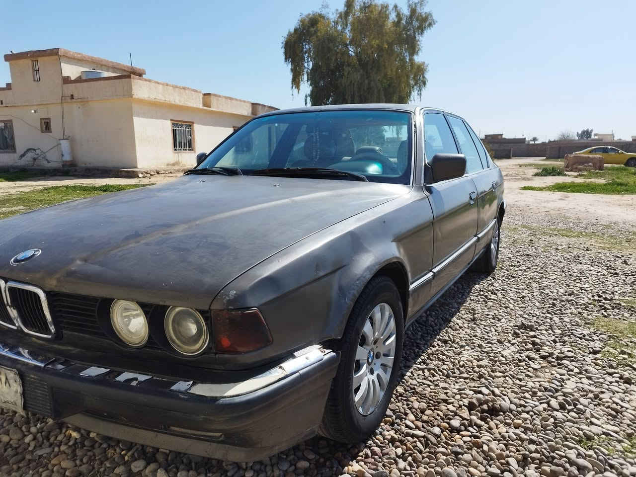 السلام عليكم تم تنزيل السعر 17وبيها مجال بيئم 735كير عادي صدر تايرات محرك كير شرط قطره معجون مابيها السياره طبه كمرك مدفوع بل 2021 تحول دولي ما تكلف رقم صلاح الدين الشرعي عندي رقمه وكاله وتحويل ***********///***********
