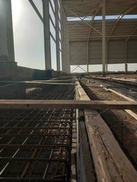 اخوان نجار وسكنيه اثنين حاليا كاعدين لعنده شغل نطلع ويا للتصال مكاني 0...
