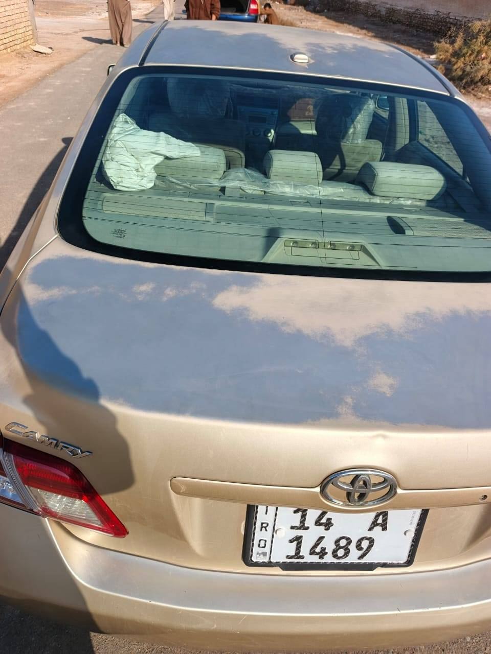 السلام عليكم
للبيع تيوتا كامري موديل 2010
وارد امريكي بدون حادث بدون صبغ 
كير ومحرك بلادي خير من الله
سنويه لحد 2030
تخم تاير باتري جديد 
ماشيه 111
حداديه تمام
السياره ناعمه 
السعر 90 ورقه 
وبيها مجال 
للاستفسار موبايل 
الواتس ***********
الاتصال ***********
